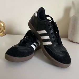 Adidas Samba Youth 6 Women’s 8